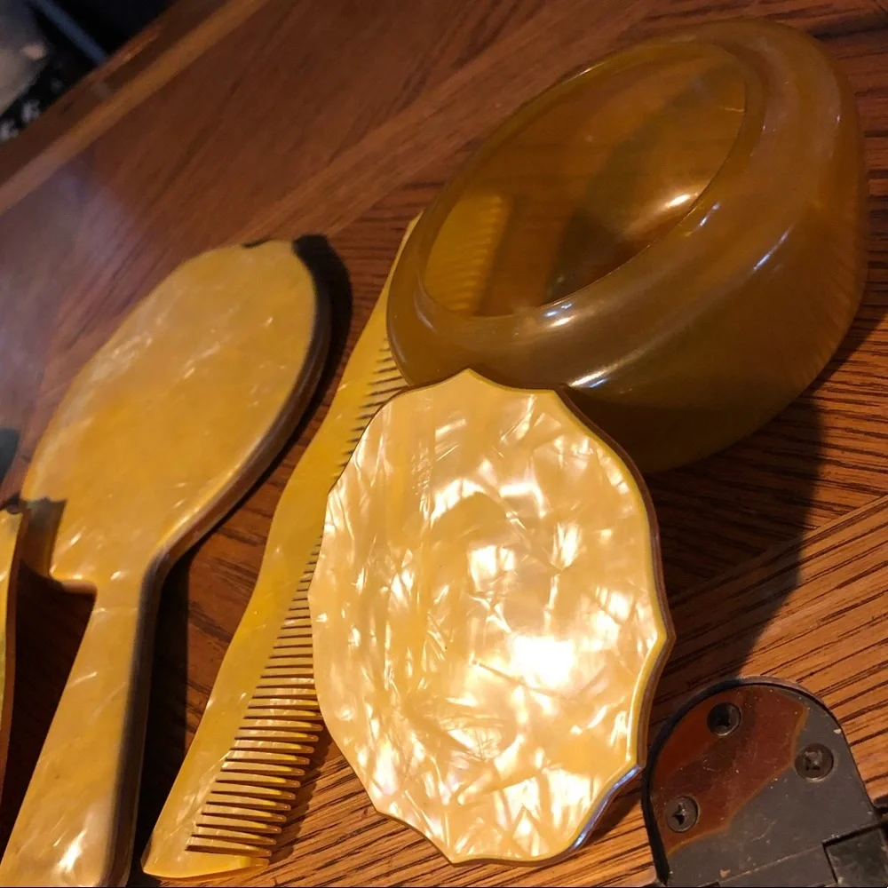 Vintage Celluloid Vanity Set